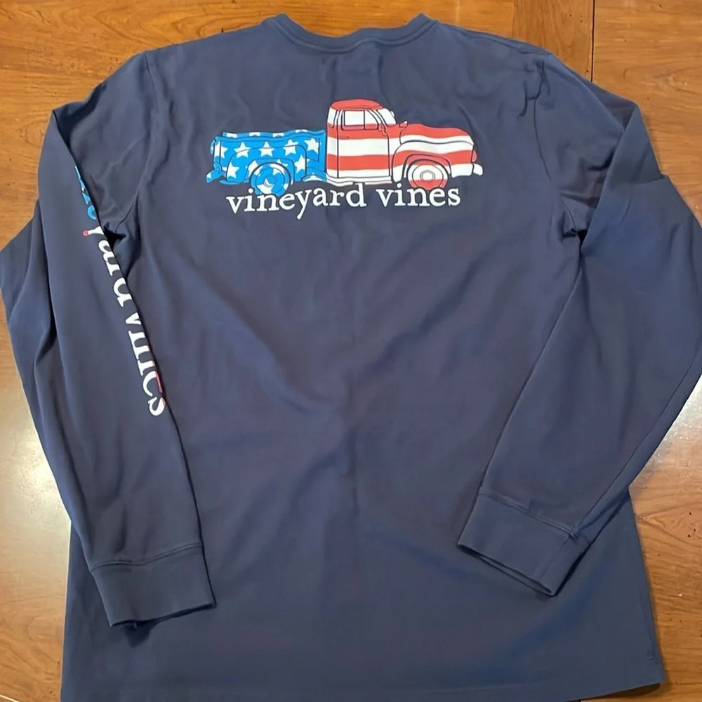 VINEYARD VINES Long Sleeved Patriotic Truck Shirt - Mens Small - Picture 4 of 10